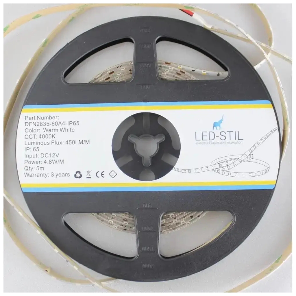 Світлодіодна стрічка LED-STIL 4000K 4,8 Вт/м 2835 60 діодів IP65 12 Вольт 450 lm нейтральне світло (DFN2835-60A4-IP65)