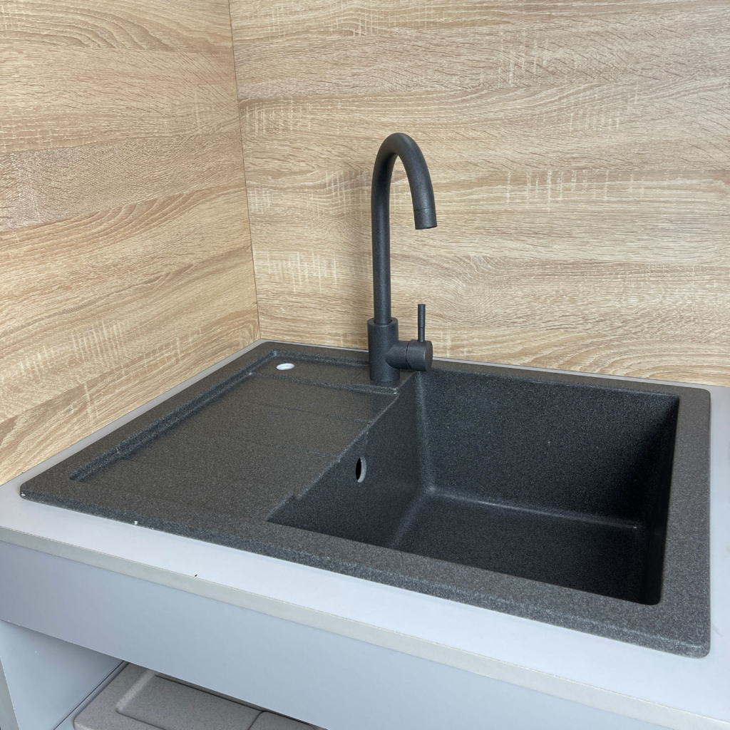 Мийка кухонна Adamant Anila графіт + змішувач та дозатор (182496900313) Мийка кухонна Adamant Anila графіт + змішувач та дозатор (182496900313)
