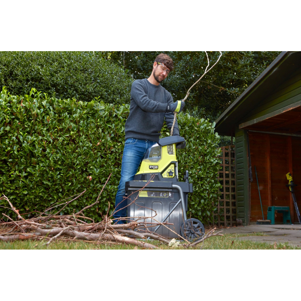 Садовий подрібнювач Ryobi Max Power RY36SHX40-0 36В, 40мм, 55л, фреза низькошумний (без АКБ та ЗУ) (5133005451)