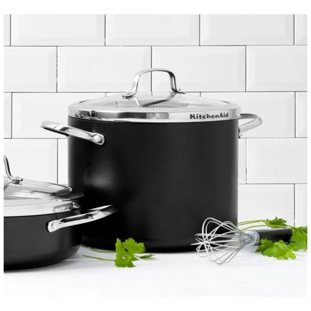 Каструля KitchenAid Aluline 24 см 8 л з керамічним покриттям (CC001258-001) Каструля KitchenAid Aluline 24 см 8 л з керамічним покриттям (CC001258-001)