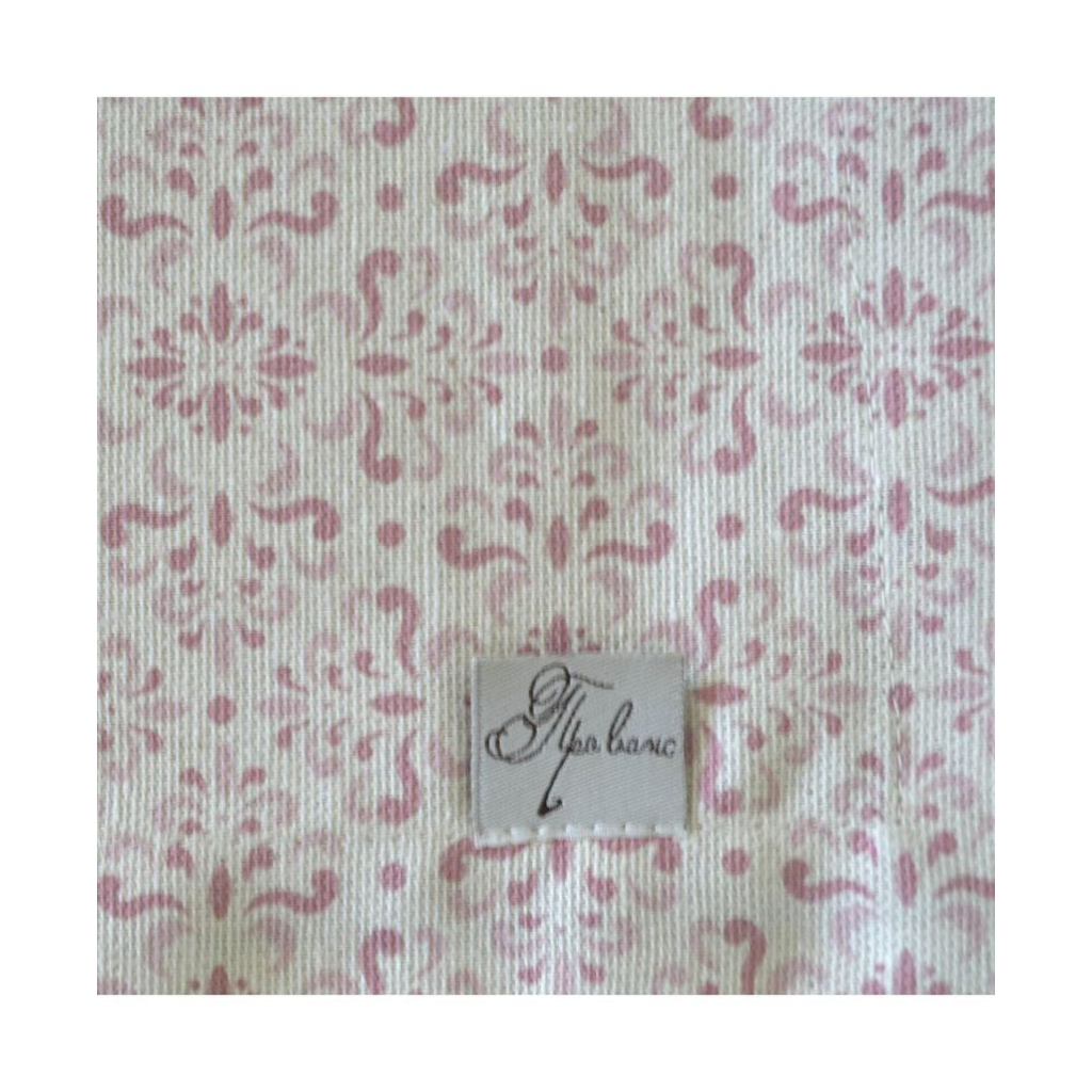 Скатертина Прованс Bella Рожевий вітраж 85х85 см (4823093416796) Скатертина Прованс Bella Рожевий вітраж 85х85 см (4823093416796)