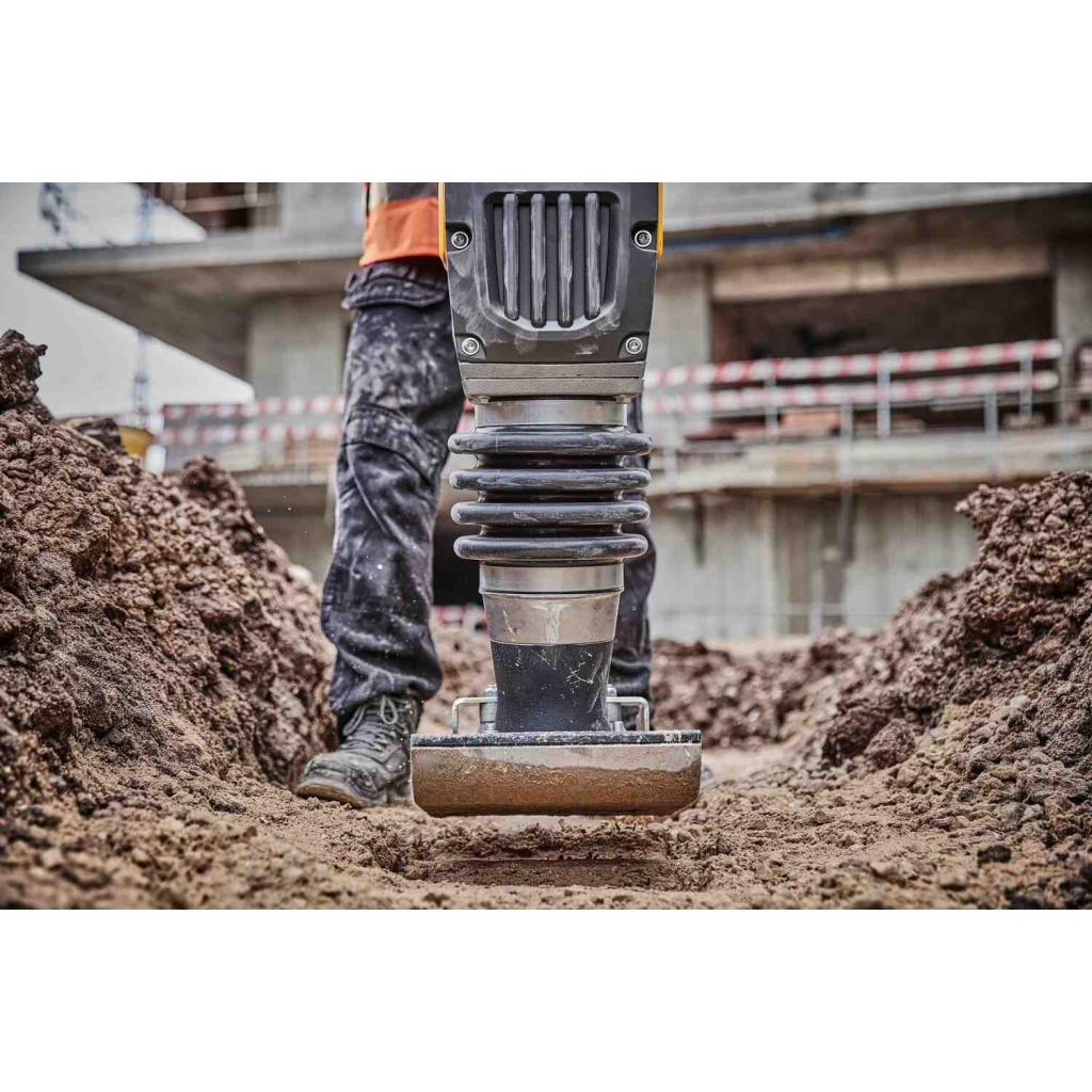 Вібротрамбувалка DeWALT POWERSHIFT Li-Ion 55V, 11.6 кН, 65 кг (без АКБ та ЗП) (DCPS660N)