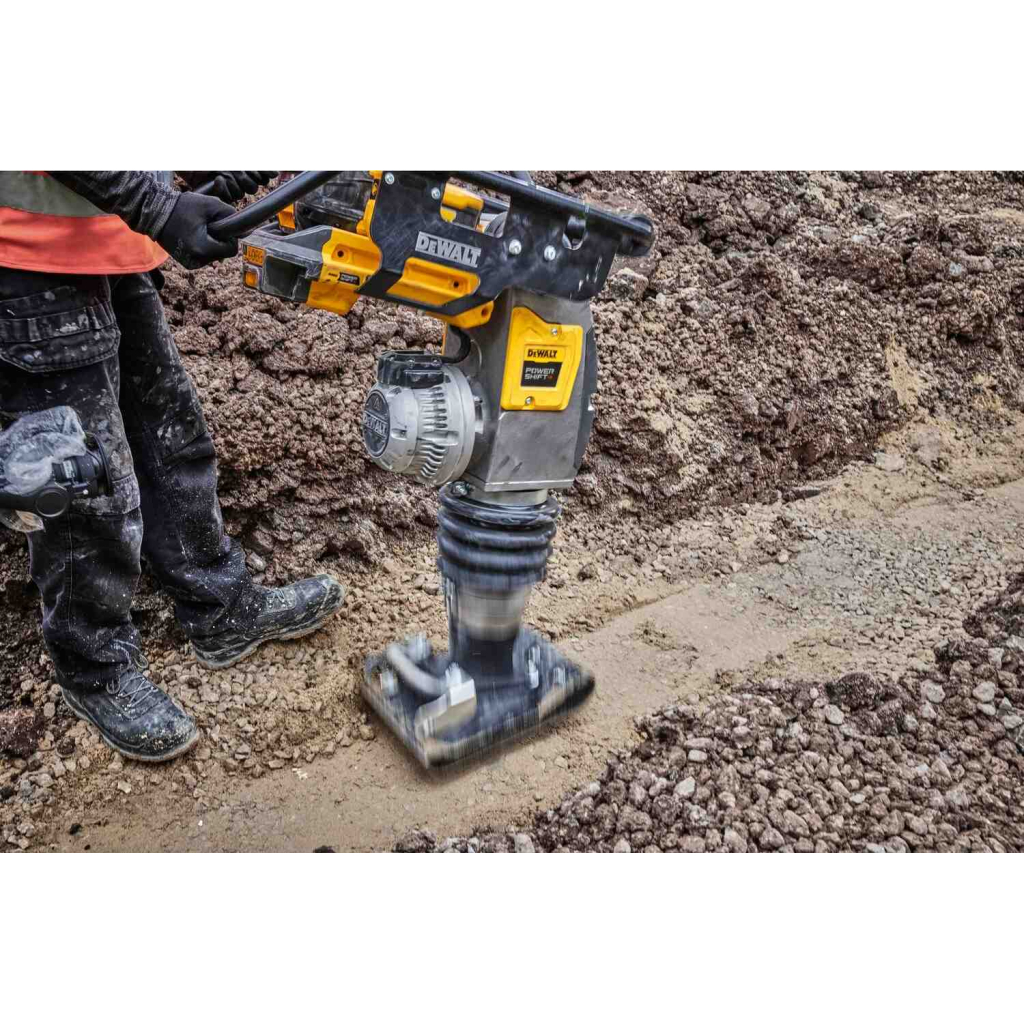 Вібротрамбувалка DeWALT POWERSHIFT Li-Ion 55V, 11.6 кН, 65 кг (без АКБ та ЗП) (DCPS660N)