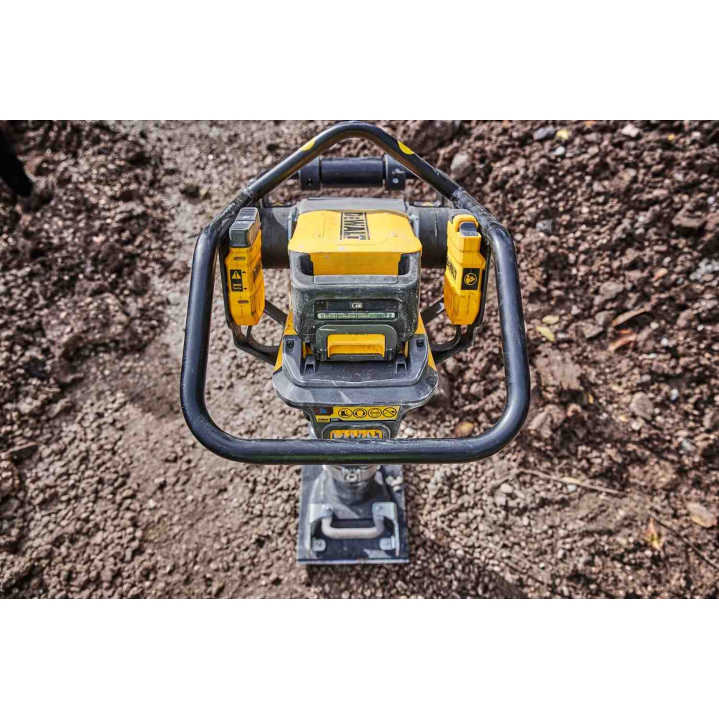 Вібротрамбувалка DeWALT POWERSHIFT Li-Ion 55V, 11.6 кН, 65 кг (без АКБ та ЗП) (DCPS660N)