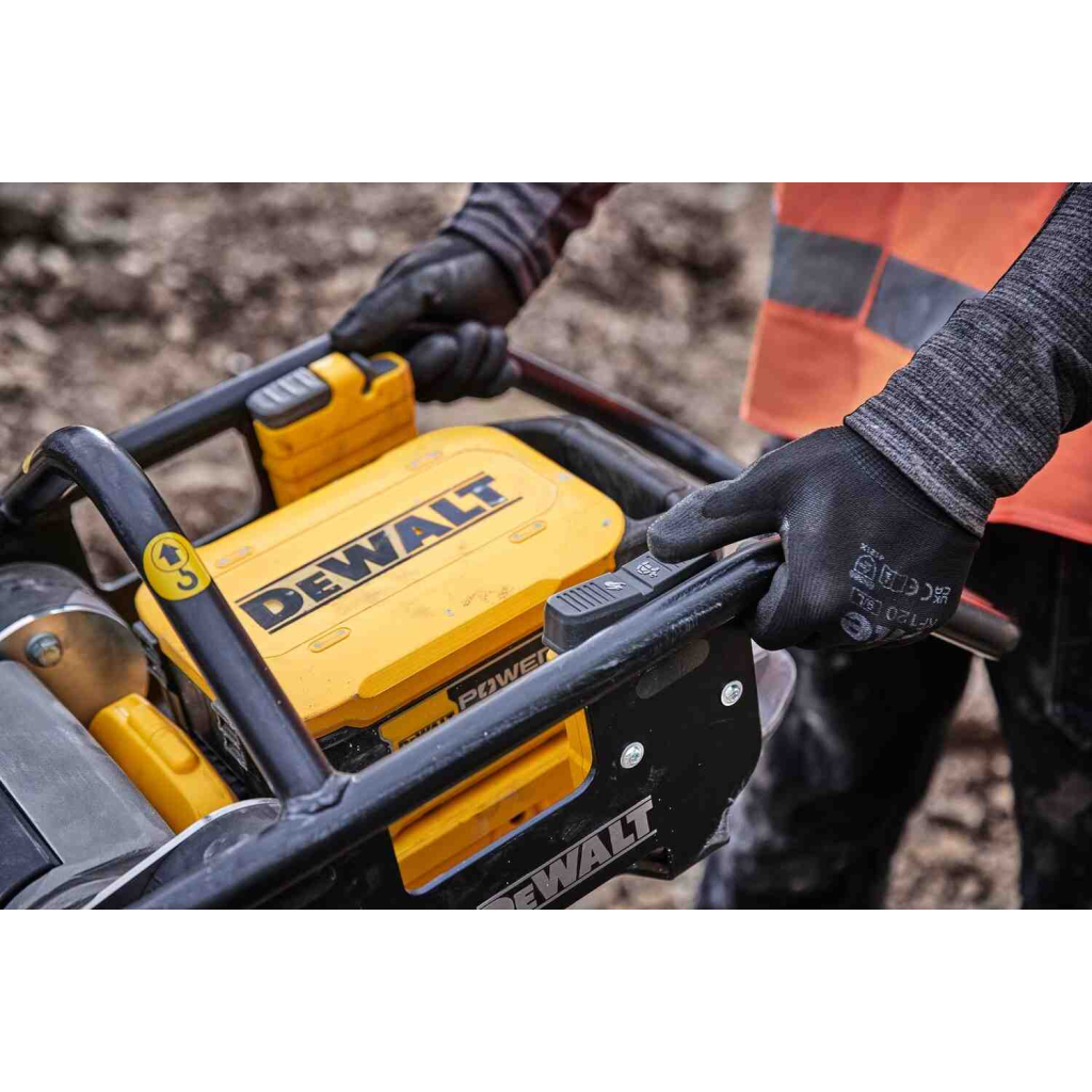 Вібротрамбувалка DeWALT POWERSHIFT Li-Ion 55V, 11.6 кН, 65 кг (без АКБ та ЗП) (DCPS660N)