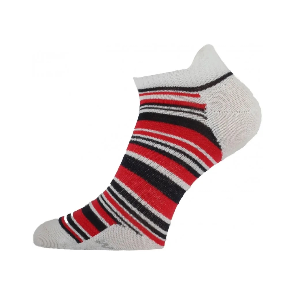 Термошкарпетки Lasting трекінг WCS 035 - M - сірий/червоний (002.003.3745) Термошкарпетки Lasting трекінг WCS 035 - M - сірий/червоний (002.003.3745)