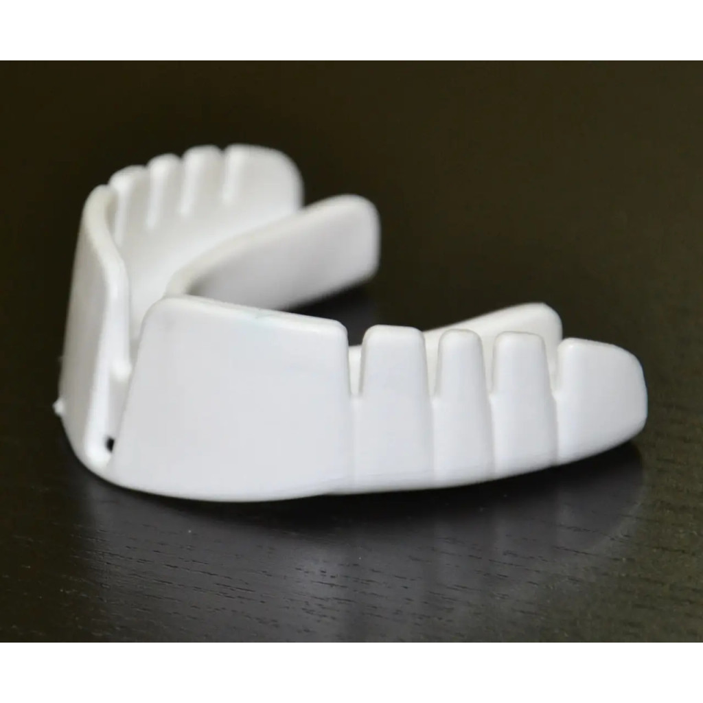 Капа Opro Snap-Fit UFC White 002263002 (SN_JR_UFC_White)