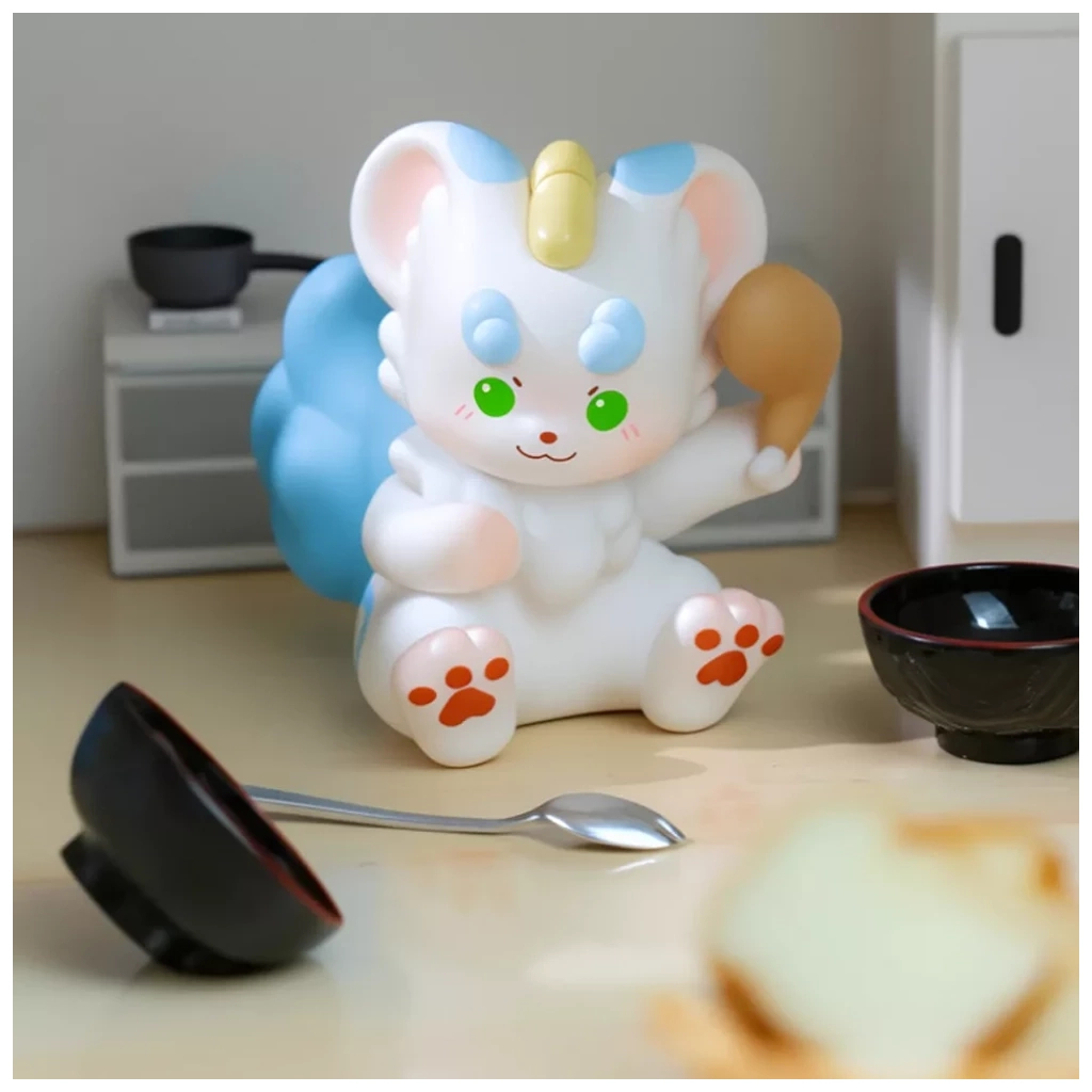 Фігурка 10/10 Toys сюрприз Fabulous Beasts Divine Beast Feeding (QWYS801)