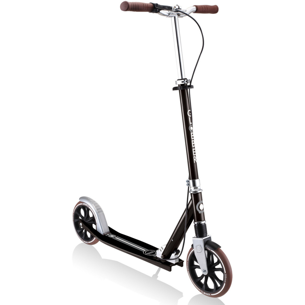 Самокат Globber NL205 Deluxe з ручним гальмом Чорний (685-120) Самокат Globber NL205 Deluxe з ручним гальмом Чорний (685-120)