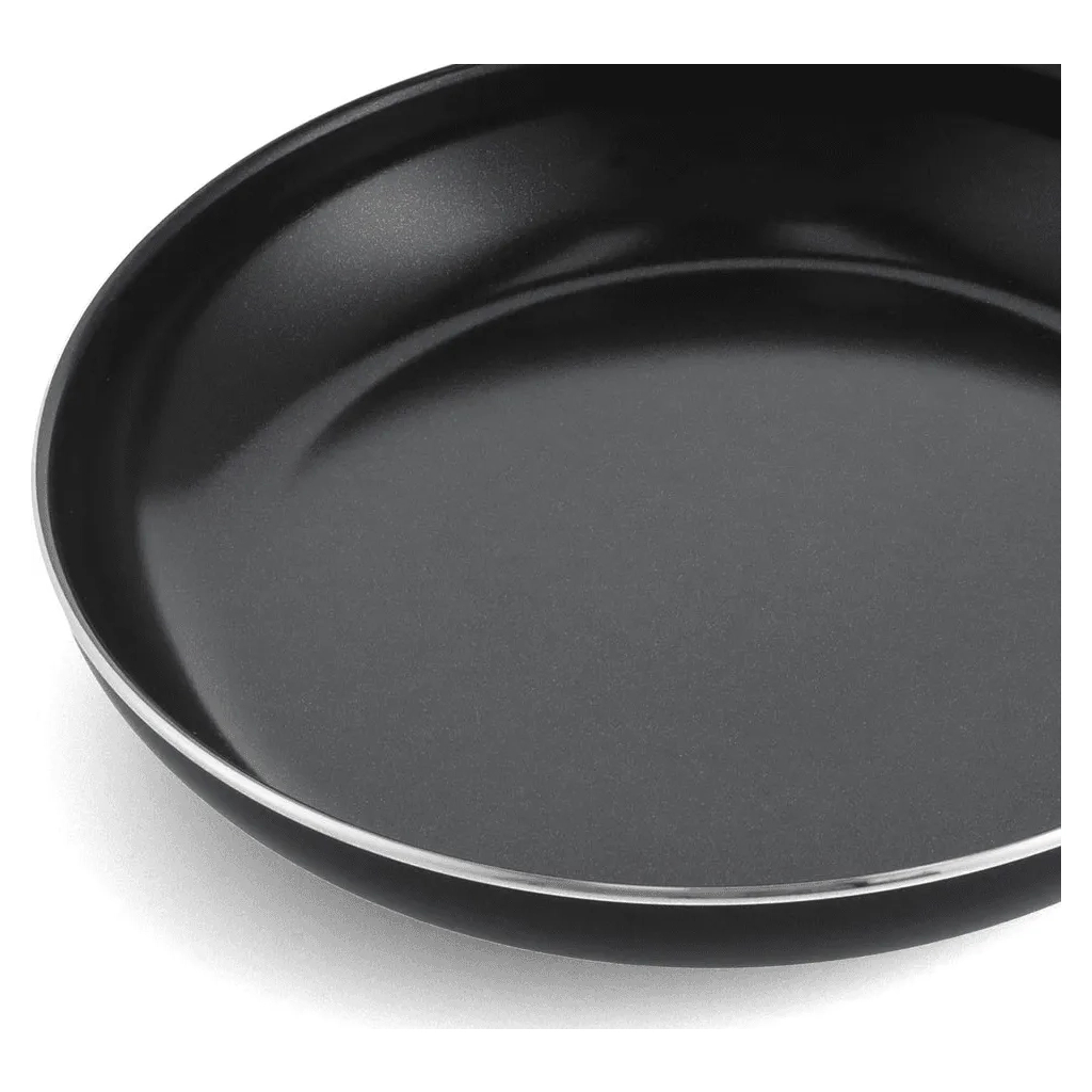 Сковорода GreenPan Essence Perforated Base, 28 см з керамічним покриттям (CC009041-001) Сковорода GreenPan Essence Perforated Base, 28 см з керамічним покриттям (CC009041-001)