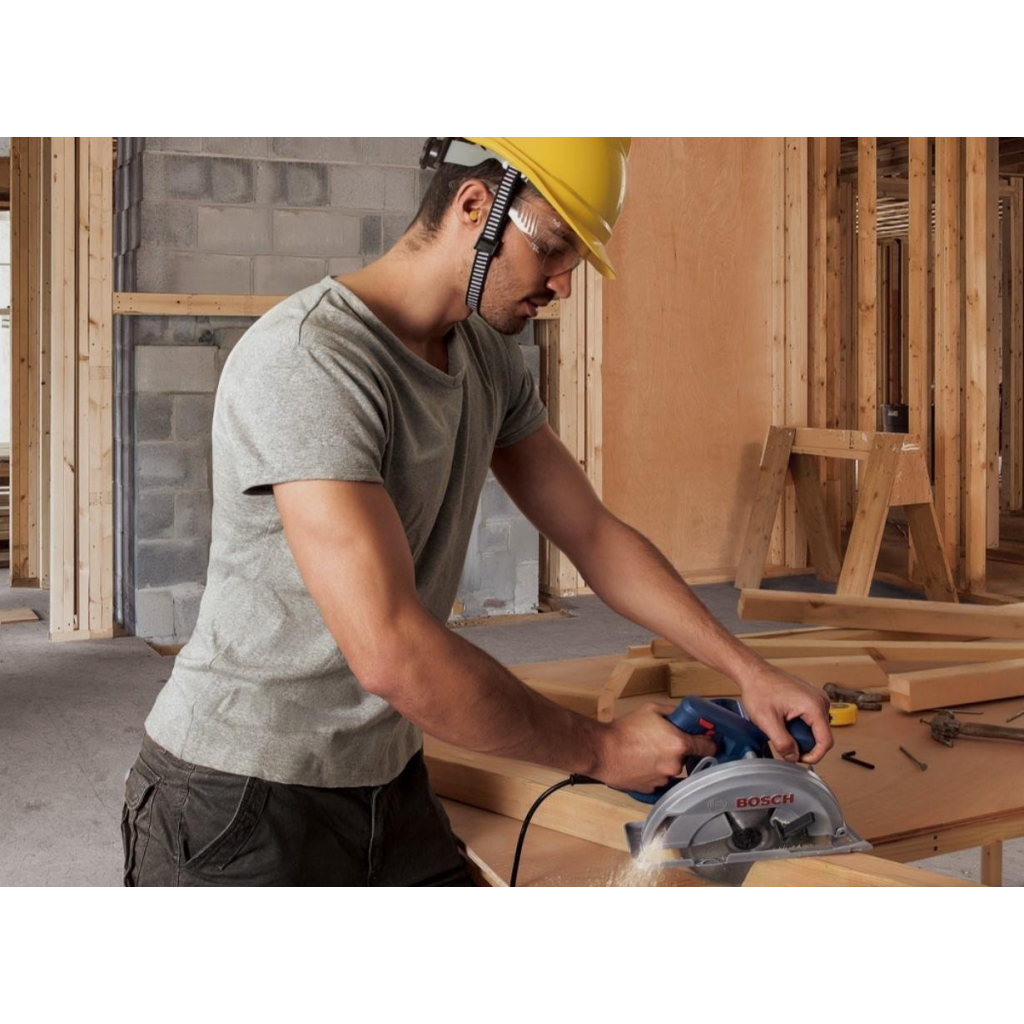 Дискова пила Bosch GKS 140 + Пиляльний диск Eco for wood (0.601.6B3.020) Дискова пила Bosch GKS 140 + Пиляльний диск Eco for wood (0.601.6B3.020)