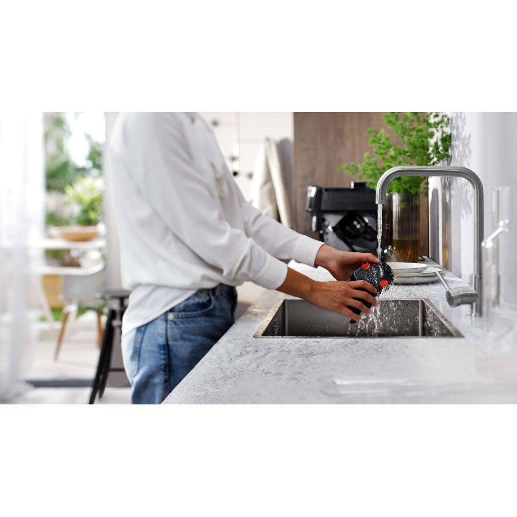 Кавомашина DeLonghi ECAM 220.21.B