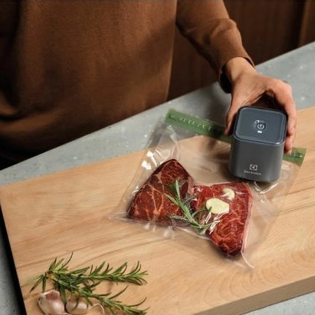 Пакети для вакуумування Electrolux EVRB1
