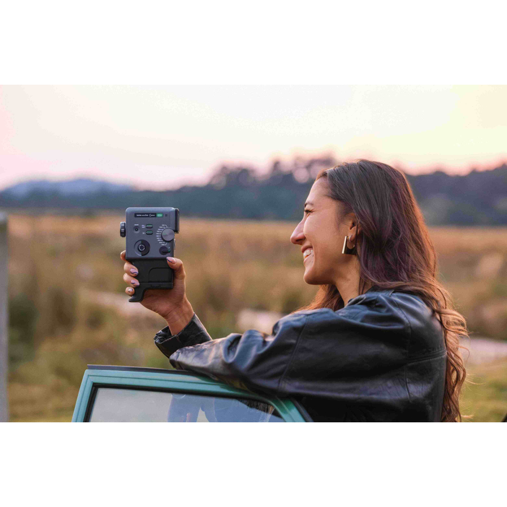 Камера миттєвого друку Fujifilm Instax Mini Evo Cinema (16956029)