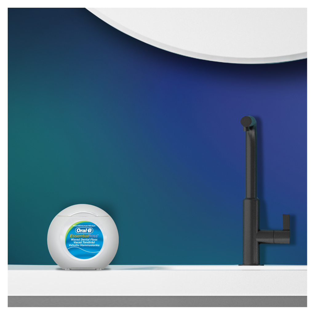 Зубна нитка Oral-B Essential floss Waxed м'ятна 50 м (3014260280772/5010622005029)