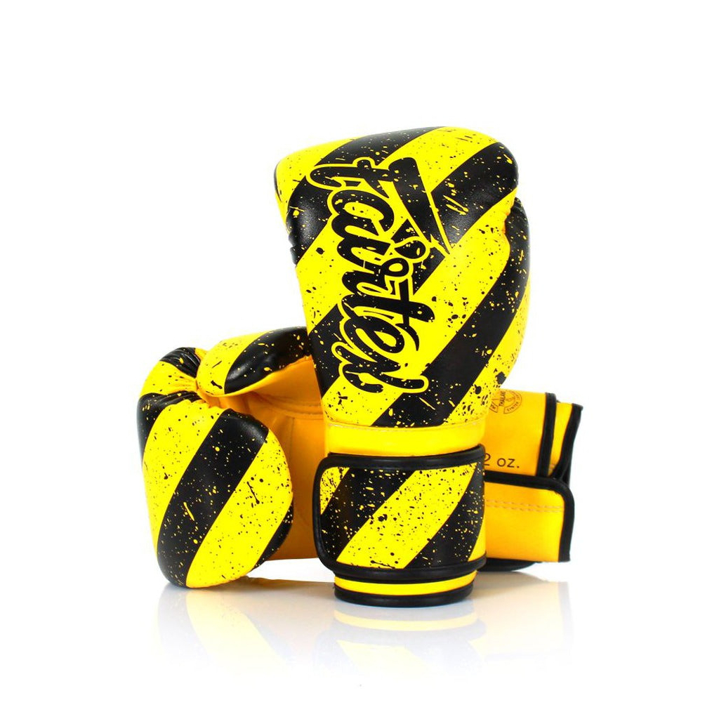 Боксерські рукавички Fairtex BGV14Y Yellow/Black 10 унцій (бинти в комплекті) (BGV14Y_10oz_Yellow/Black) Боксерські рукавички Fairtex BGV14Y Yellow/Black 10 унцій (бинти в комплекті) (BGV14Y_10oz_Yellow/Black)